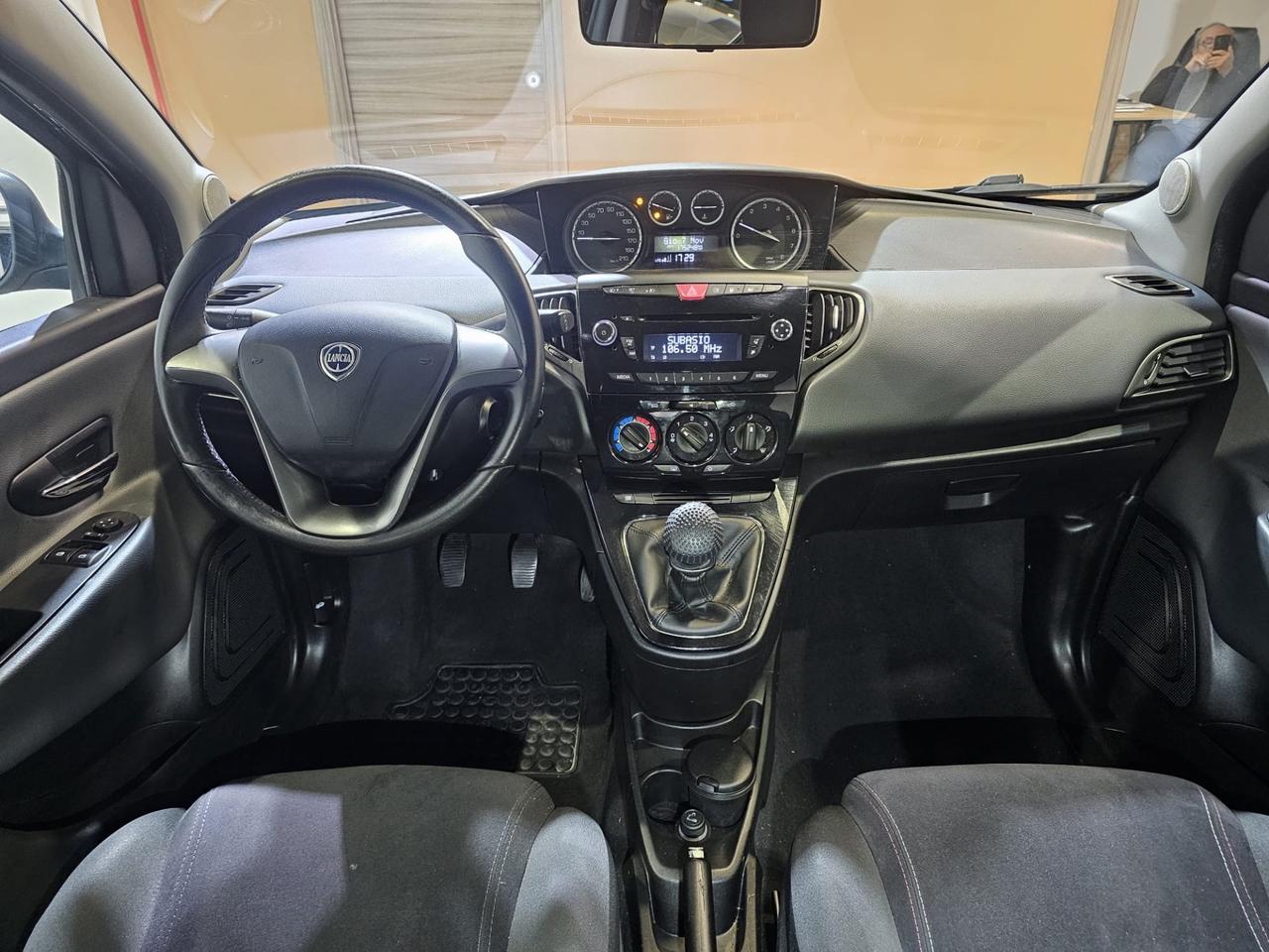 Lancia Ypsilon 1.2 69 CV 5 porte GPL Ecochic Gold