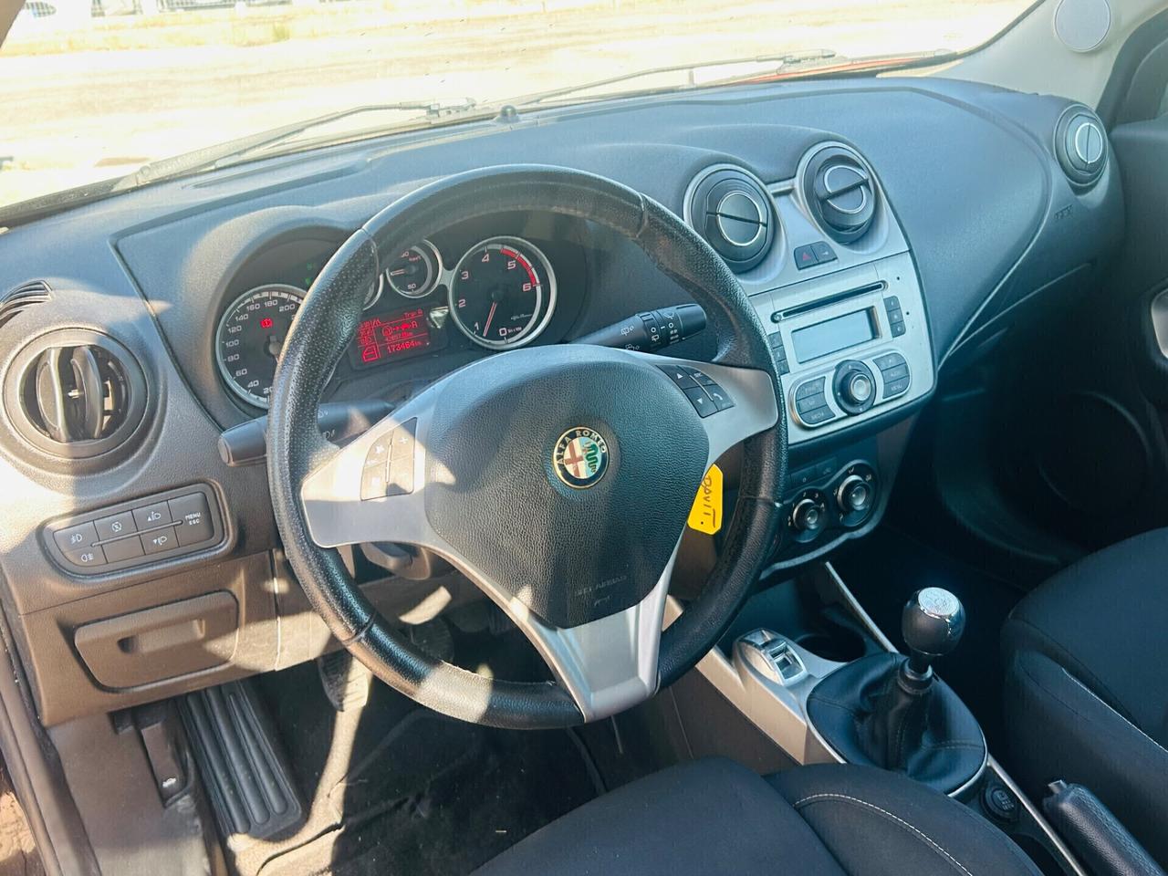 Alfa Romeo MiTo 1.3 JTDm-2 95 CV S&S Distinctive Sport Pack