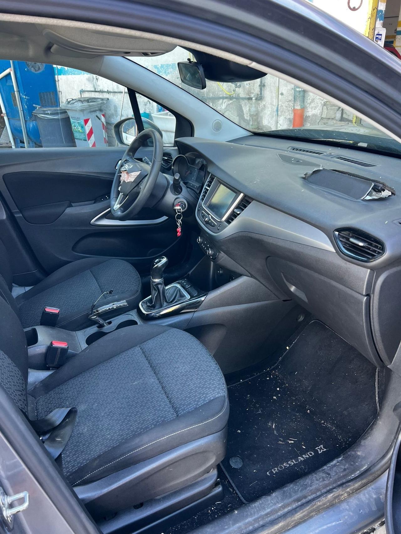 Opel Crossland X 1.2 12V Advance