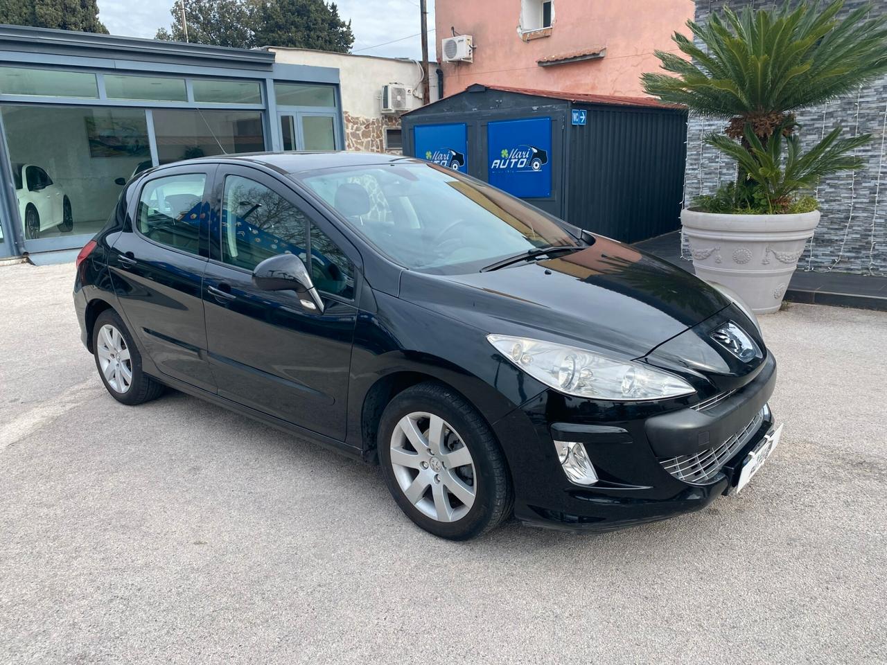 Peugeot 308 1.6 HDi 90CV 5p. Tecno