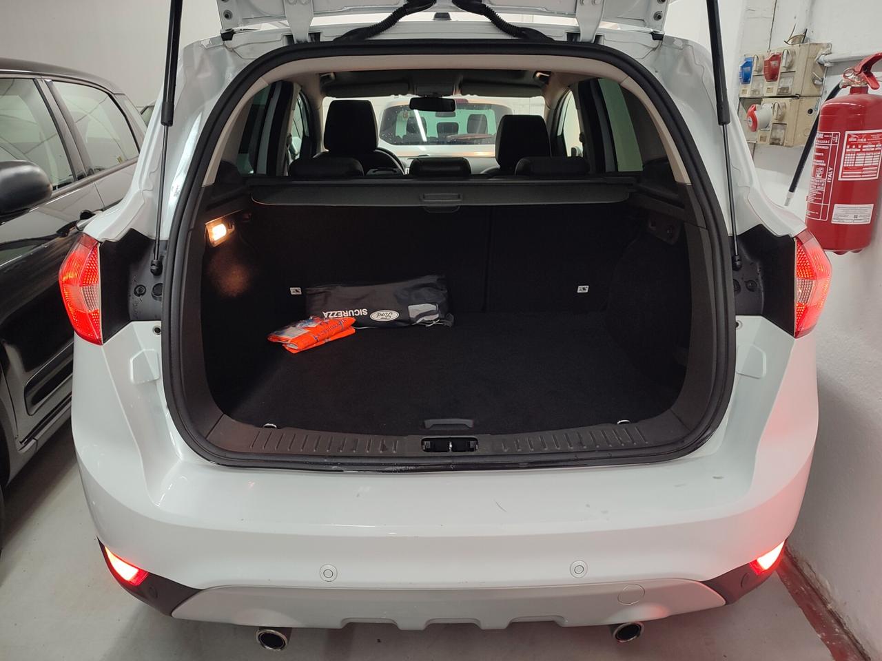 FORD KUGA 4WD DIESEL AUTOMATICA TETTO PANORAMICO FULL