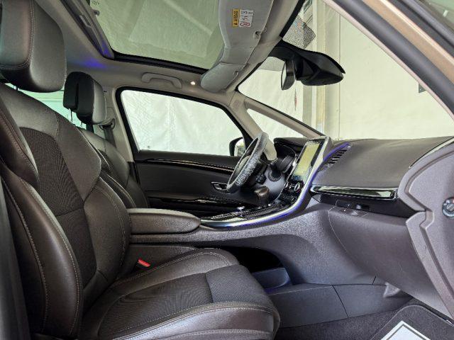 RENAULT Espace dCi 160CV EDC Energy Initiale Paris 4Control
