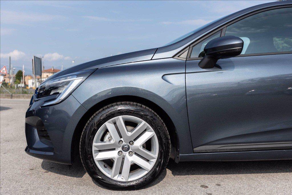 RENAULT Clio 1.6 E-Tech hybrid Zen 140cv auto my21 del 2022