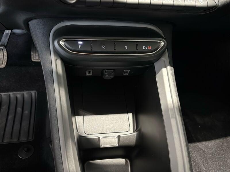 Jeep Avenger e-Hybrid 1.2 MHEV e-Hybrid Turbo Longitude