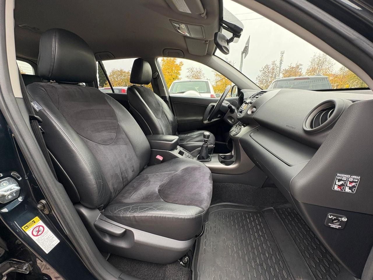 TOYOTA RAV 4 2.2 D-4D FULL OPTIONAL