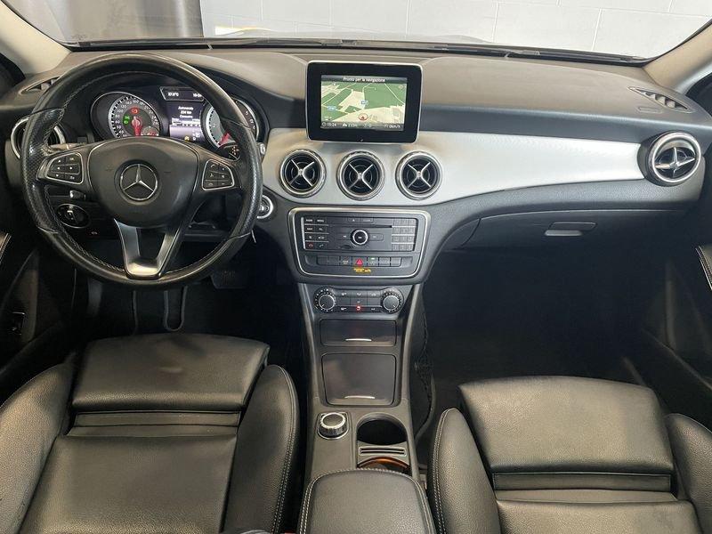 Mercedes-Benz GLA GLA 200 d Automatic Activity Edition