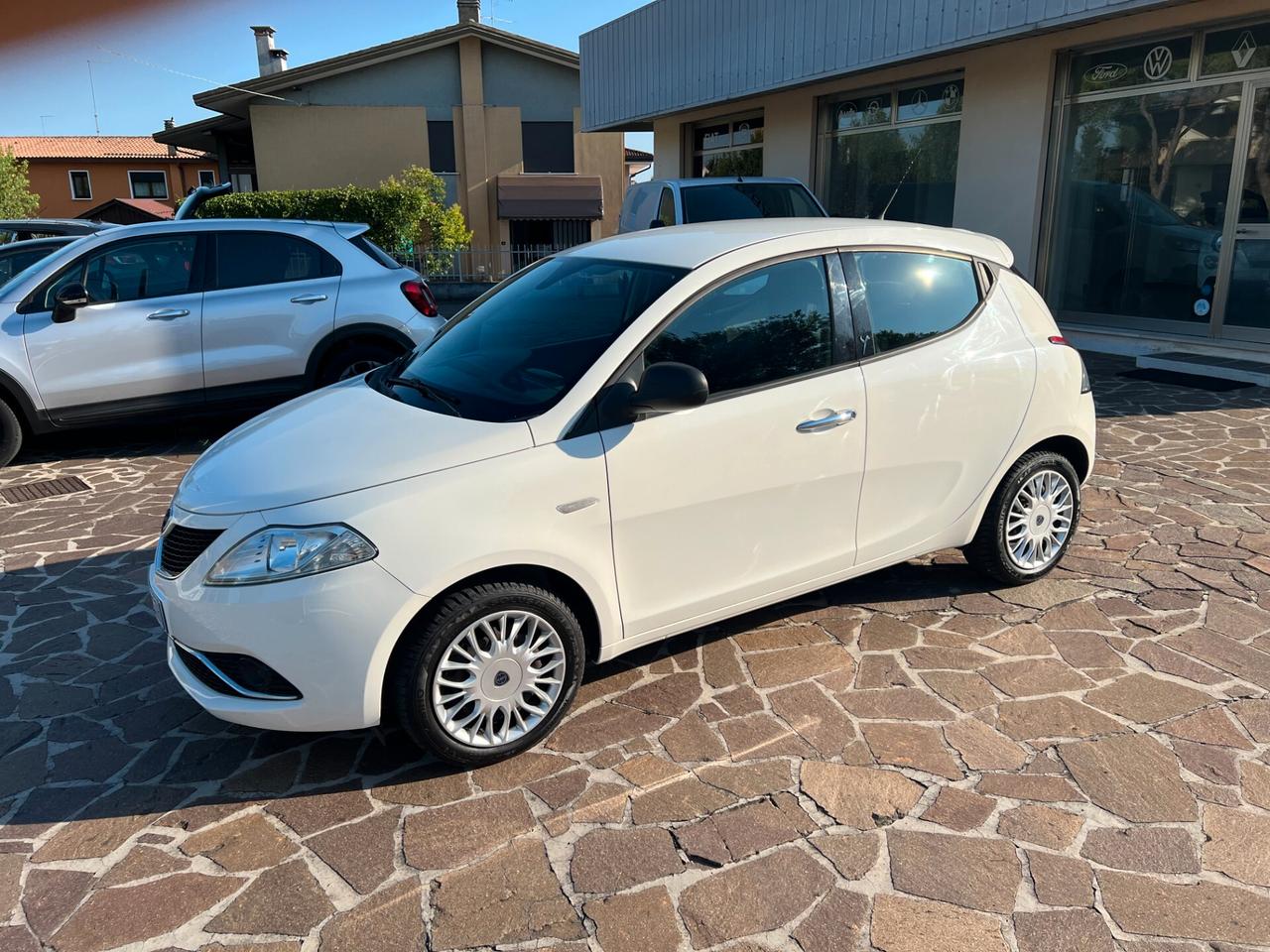 Lancia Ypsilon 1.3 MJT 16V 95 CV 5 porte S&S Gold