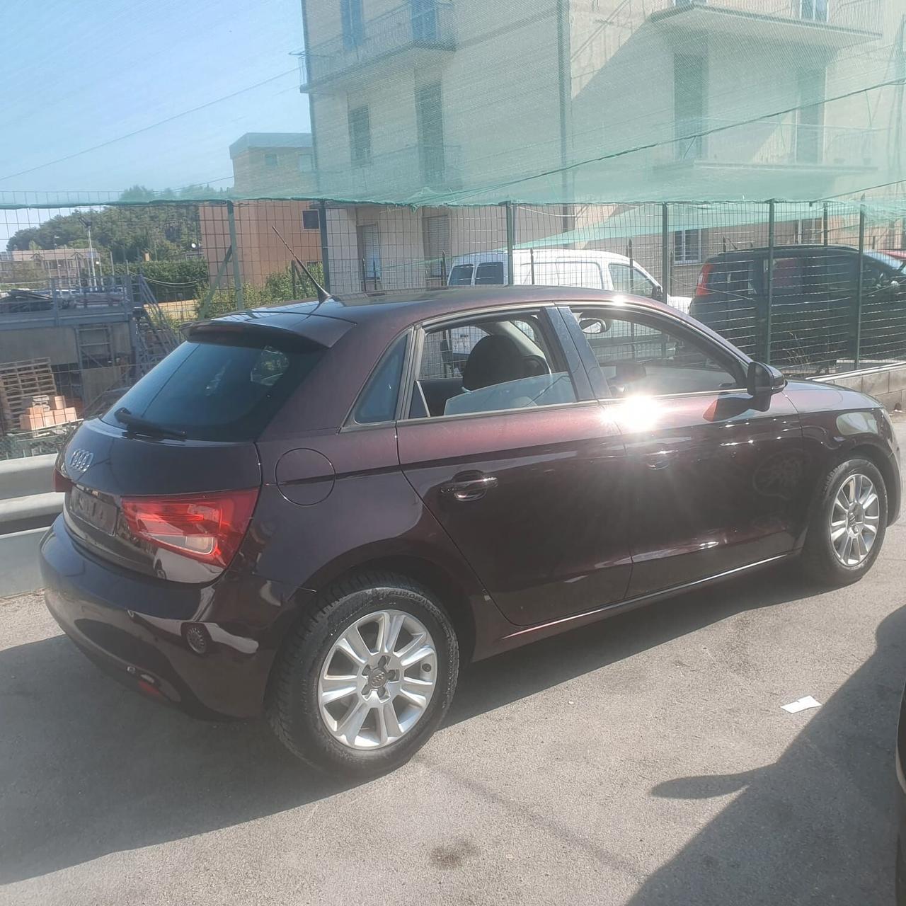 Audi A1 SPB 1.6 TDI Admired