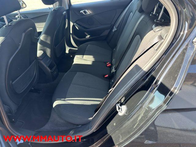 BMW 116 d 5p. Business Advantage NAVIG!!!!
