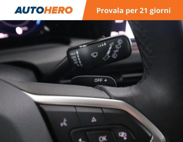 VOLKSWAGEN Golf 1.5 eTSI 130 CV EVO ACT DSG Style