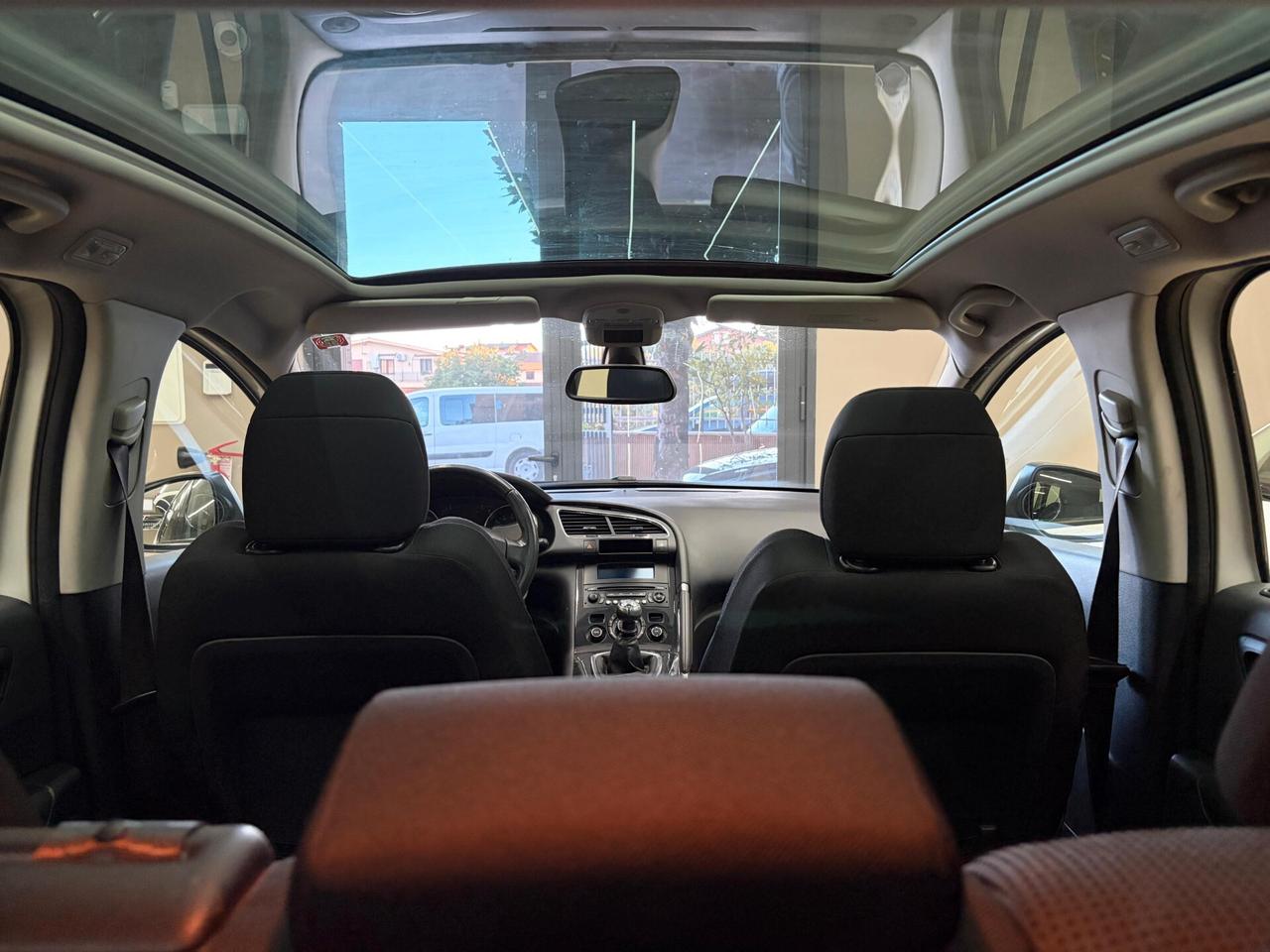Peugeot 3008 1.6 HDi 112CV Premium