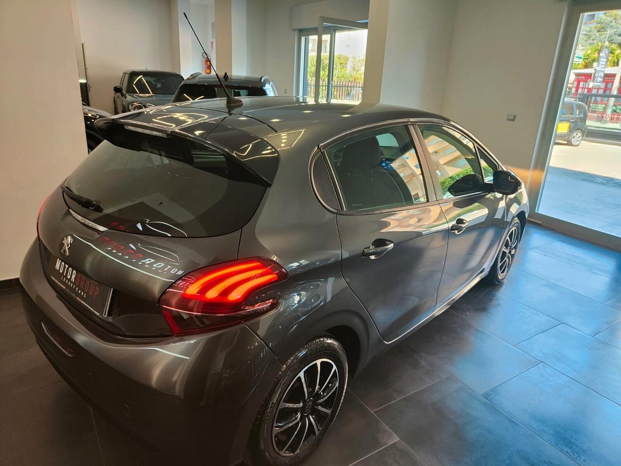 Peugeot 208 1.6 BlueHDi 75 5 porte Active