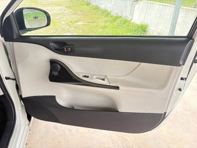 TOYOTA iQ 1.0 CVT Lounge POCHI CHILOMETRI AUTOMATICA OK NEOP