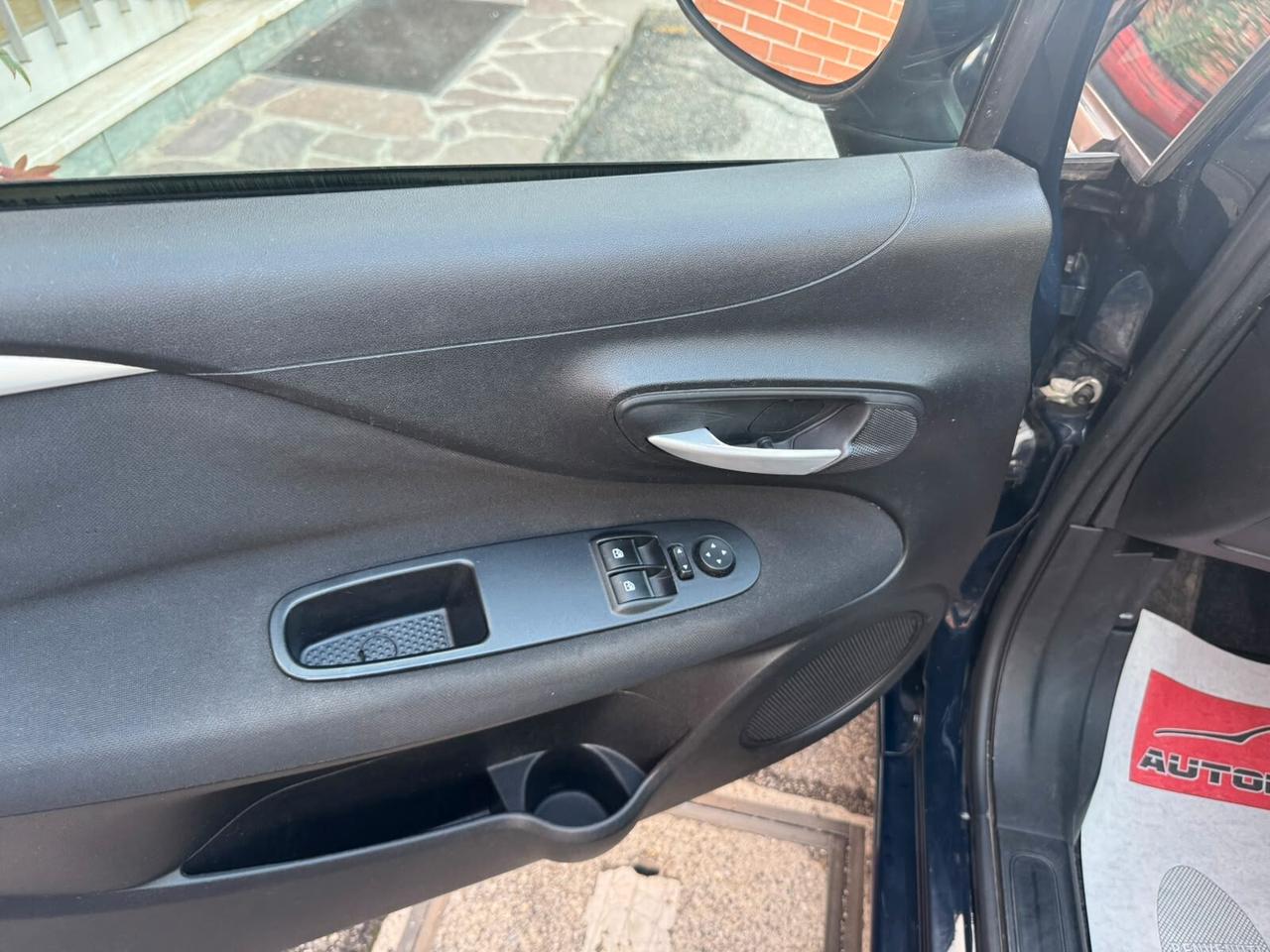 Fiat Punto 1.3 MJT II S&S 95 CV 5 porte Street