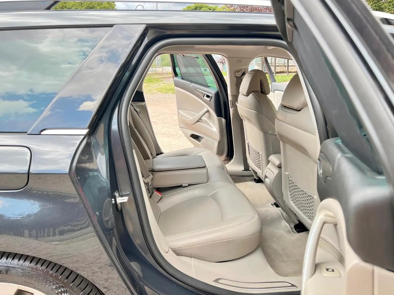 Citroen C5 3.0 HDi V6 24V Bi-Turbo aut. Hydractive Executive Tourer
