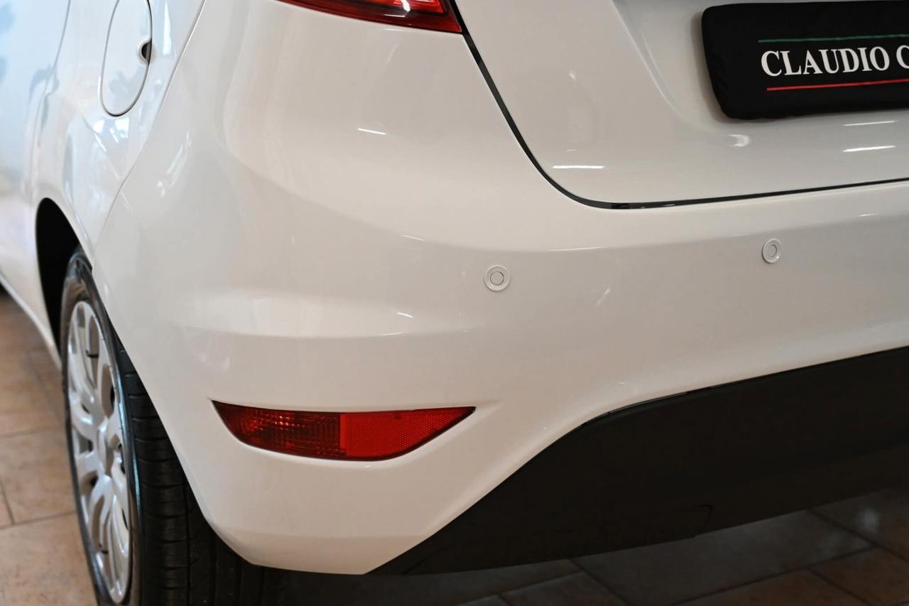 Ford Fiesta 1.5 TDCi 75CV 5 porte Business