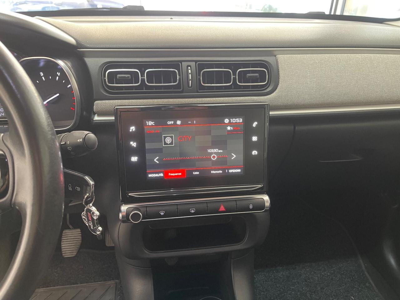 Citroen C3 1.6 BlueHDI 75 CV Shine