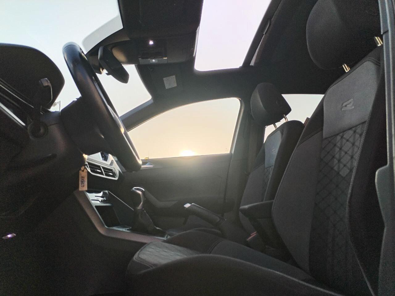 Volkswagen Taigo 1.0 TSI 110 CV R-Line