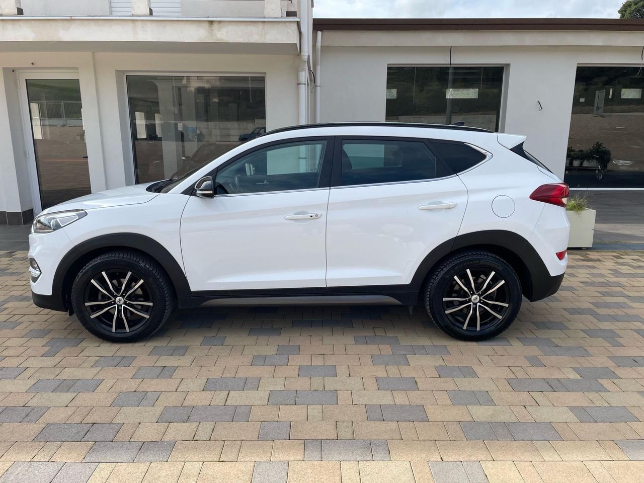 Hyundai Tucson 1.7 CRDi XPossible FULL OPTIONAL