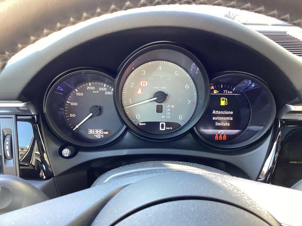 Porsche Macan 2.9 S PDK