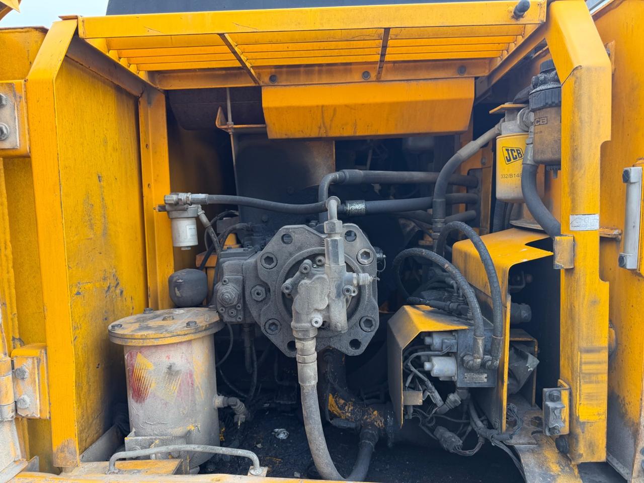 Escavatore Jcb 200