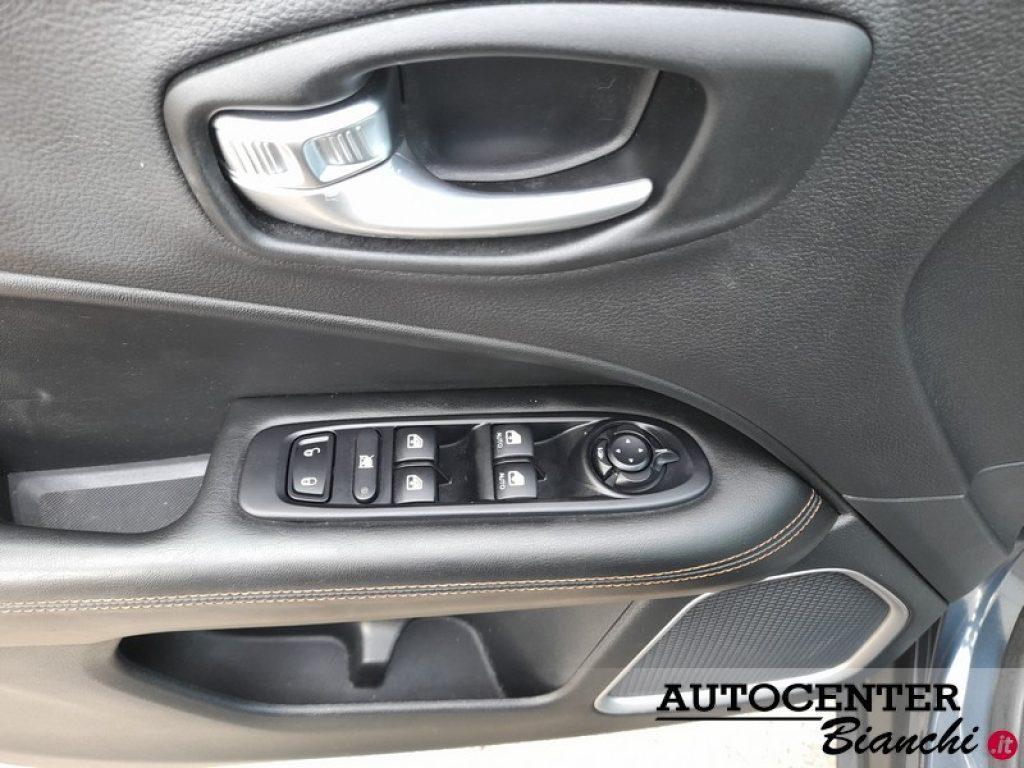 JEEP Compass 1.3 Turbo T4 190 CV PHEV AT6 4xe Business Plus