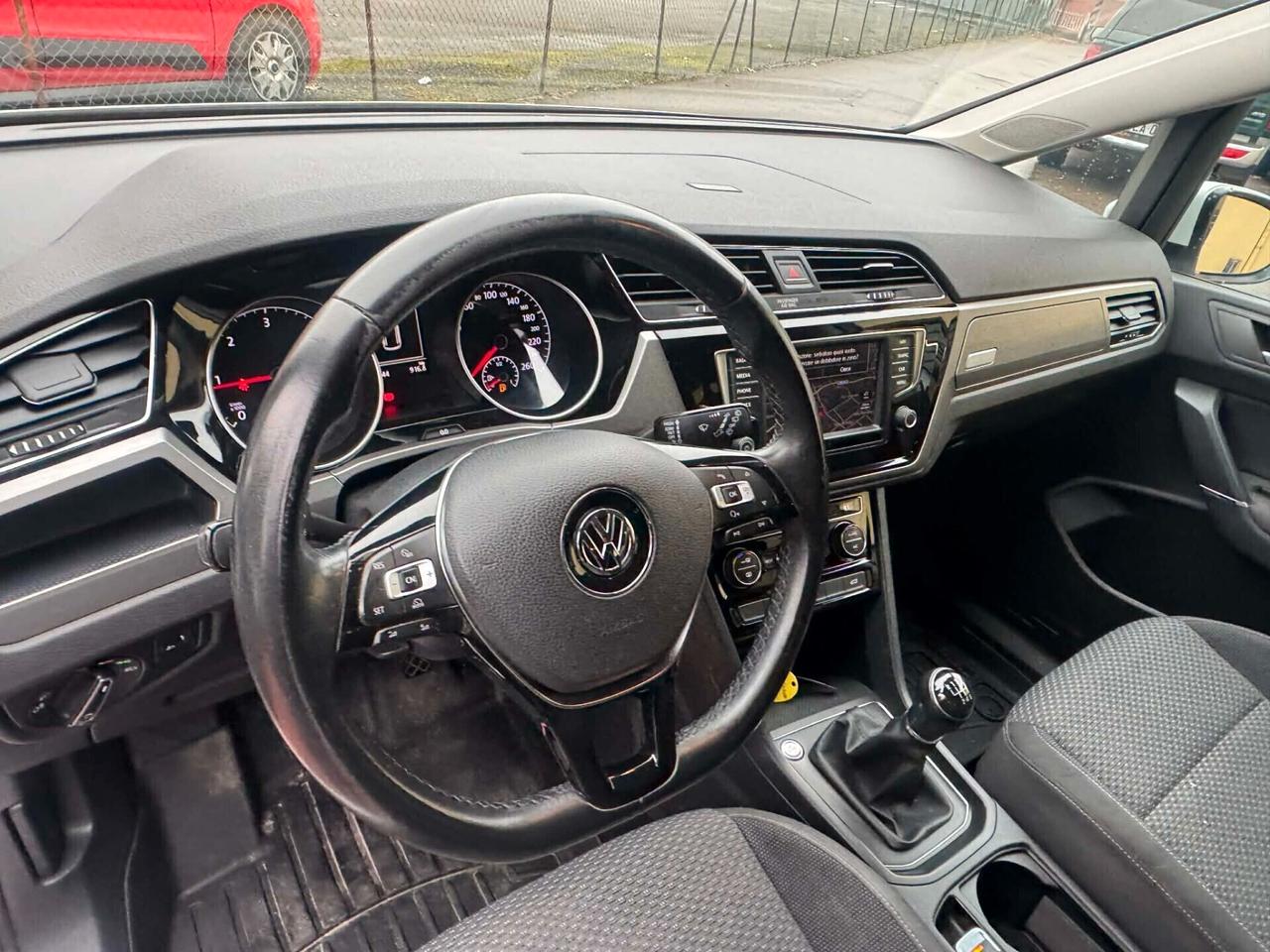 Volkswagen Touran Anno 2016 2.0 TDI