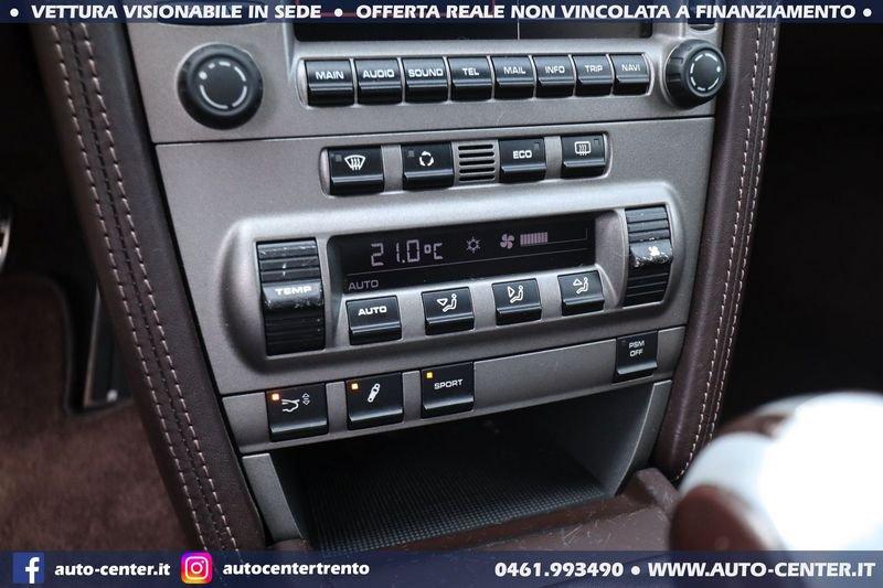 Porsche 911 997 Turbo Coupé MANUALE 3.6