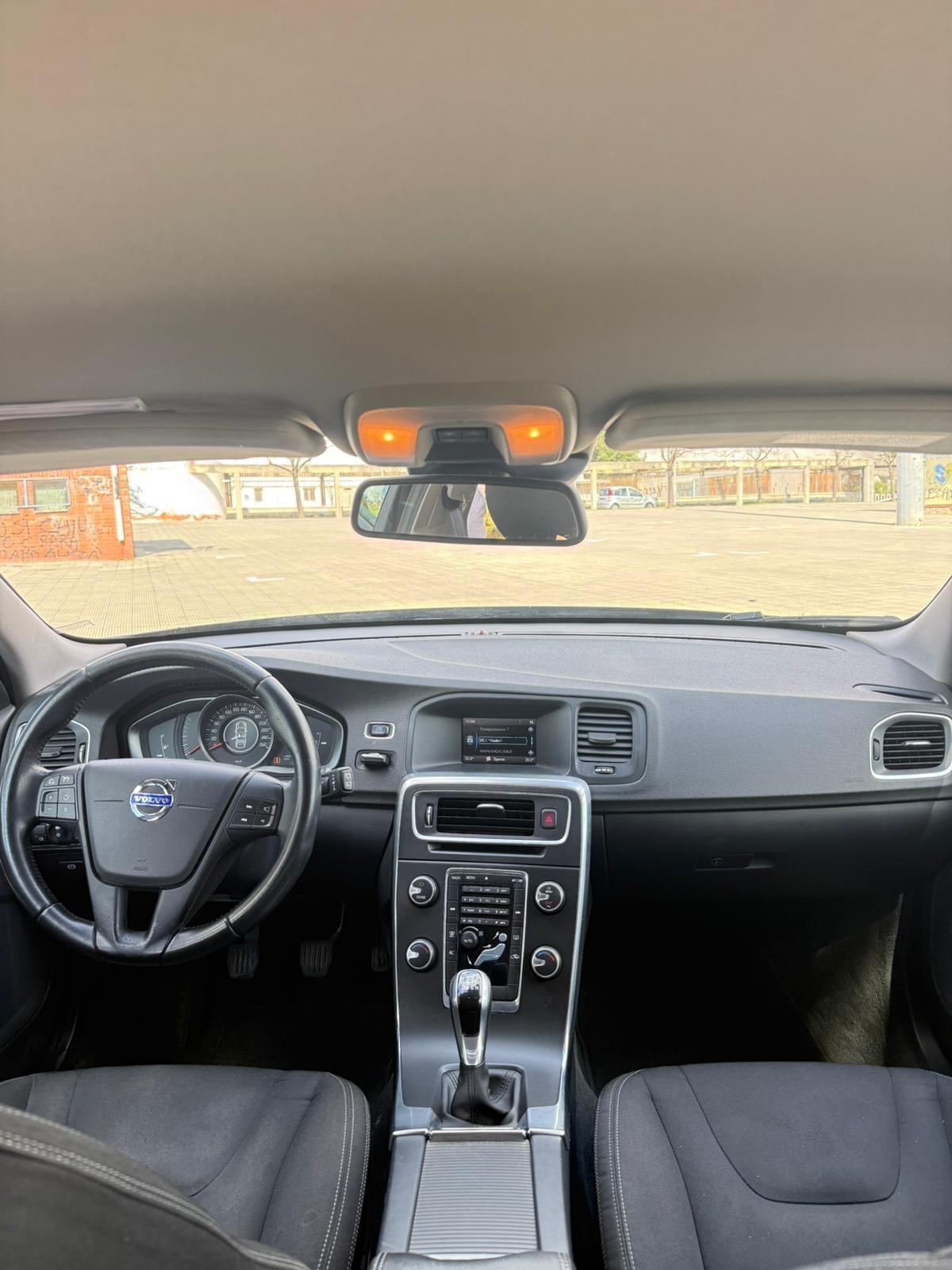 Volvo V60 D2 Business