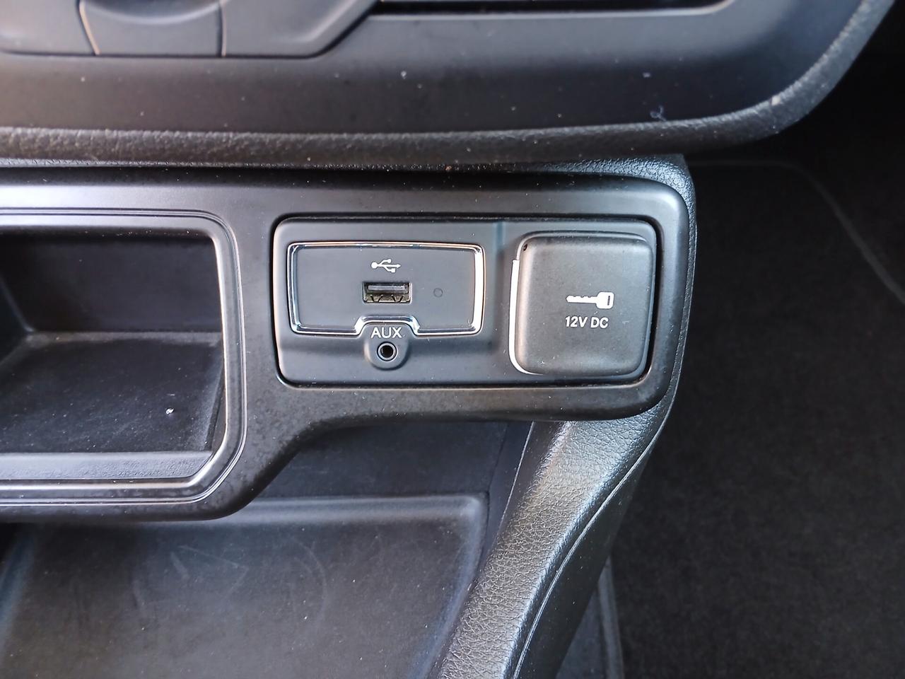 Jeep Renegade 1.5 TURBO T4 MHEV 2023