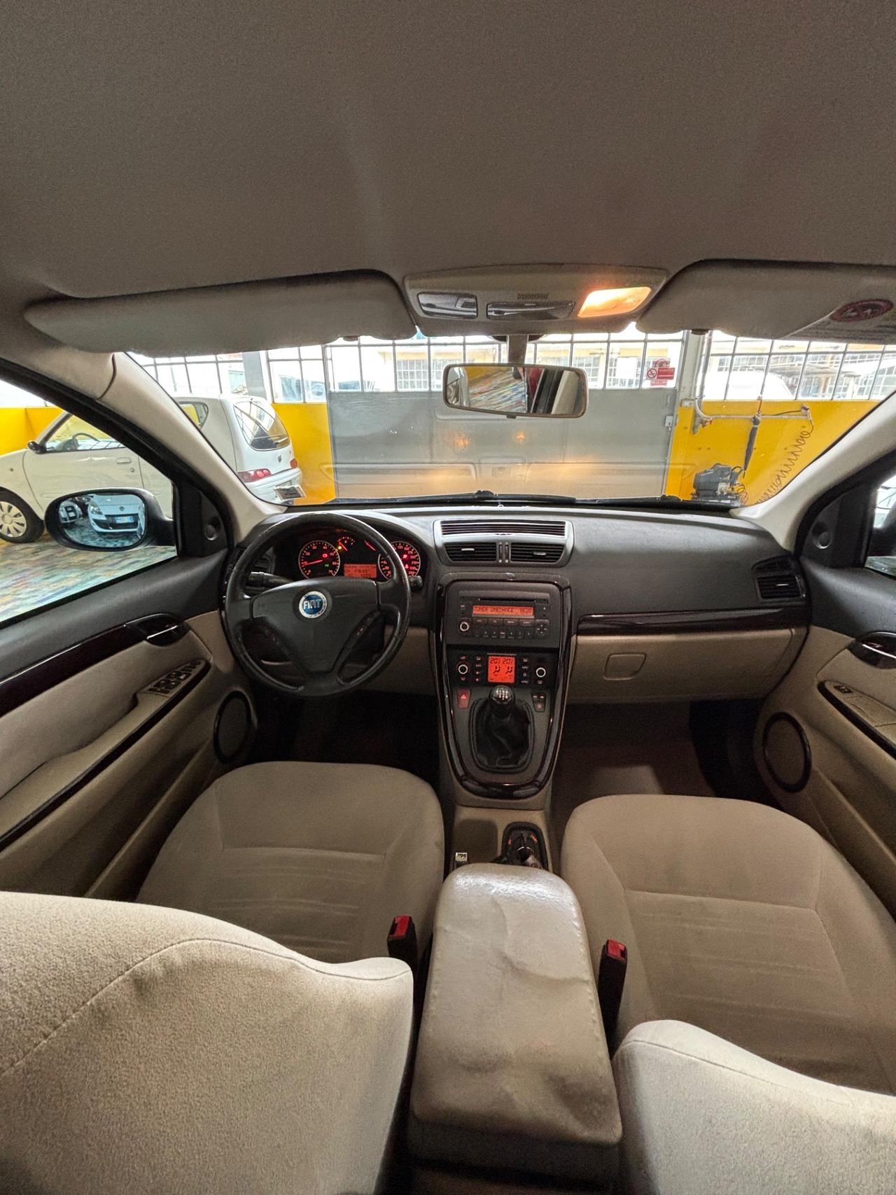 Fiat Croma 1.9 Multijet 16V Emotion