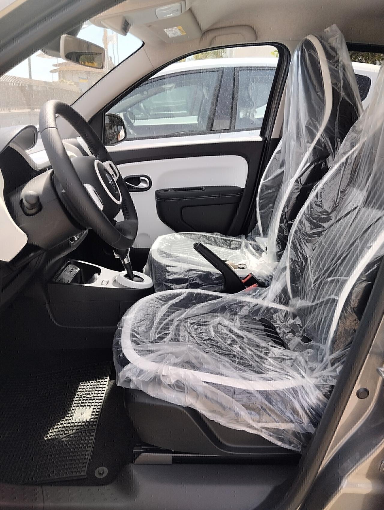 RENAULT New Twingo E-Tech 100% Electric Km0