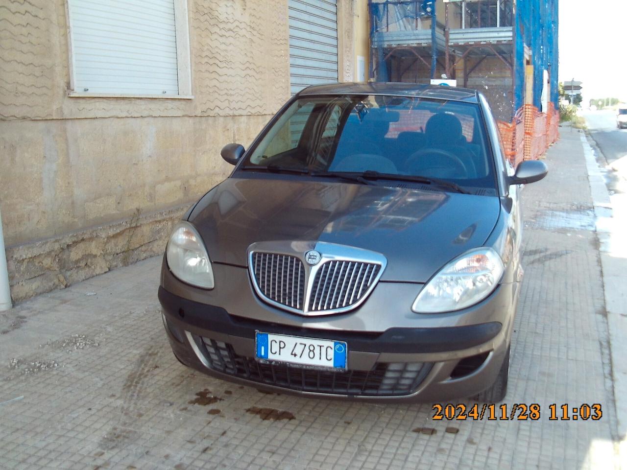 Lancia Ypsilon 1.2 Argento