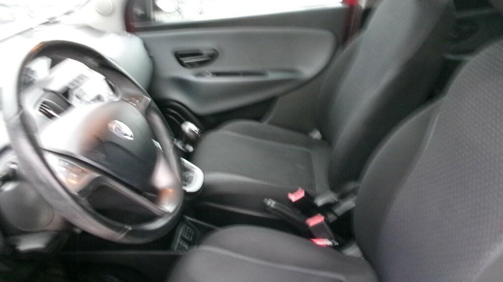 Lancia Ypsilon 5 Porte 1.2 Ecochic Silver