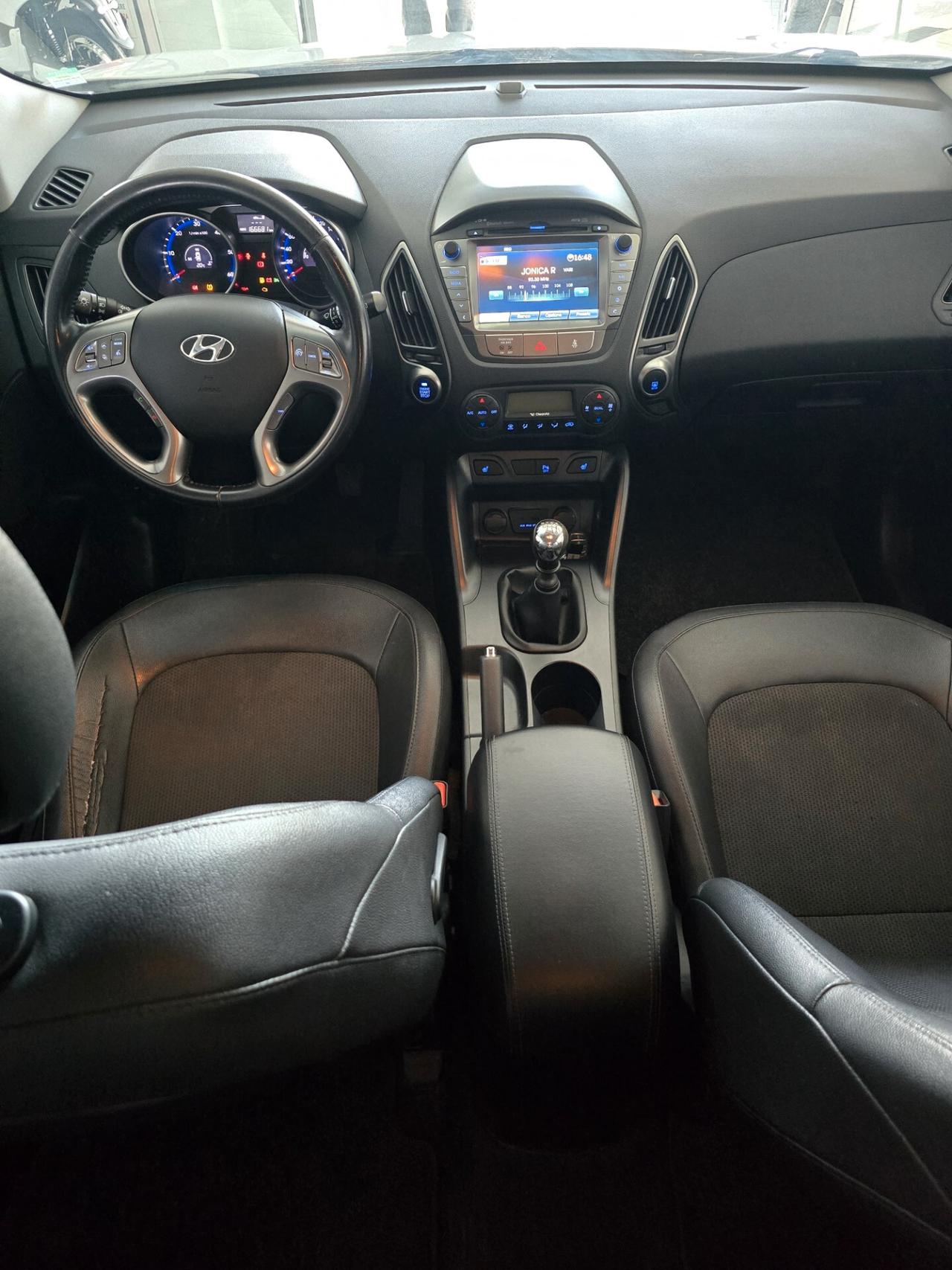 Hyundai iX35 1.7 CRDi 2WD Xpossible