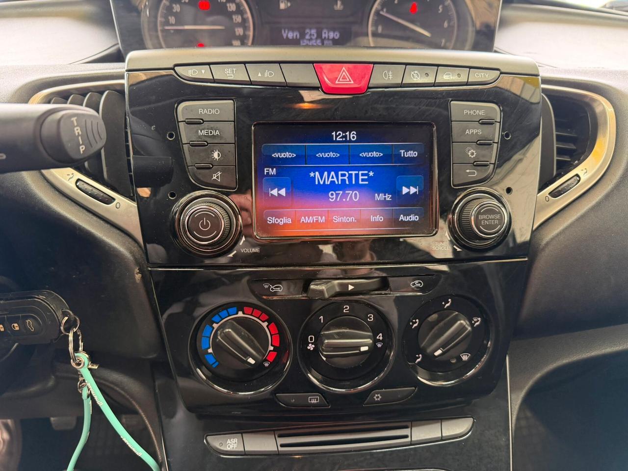 LANCIA YPSILON 1.2 BENZINA/GPL 70CV