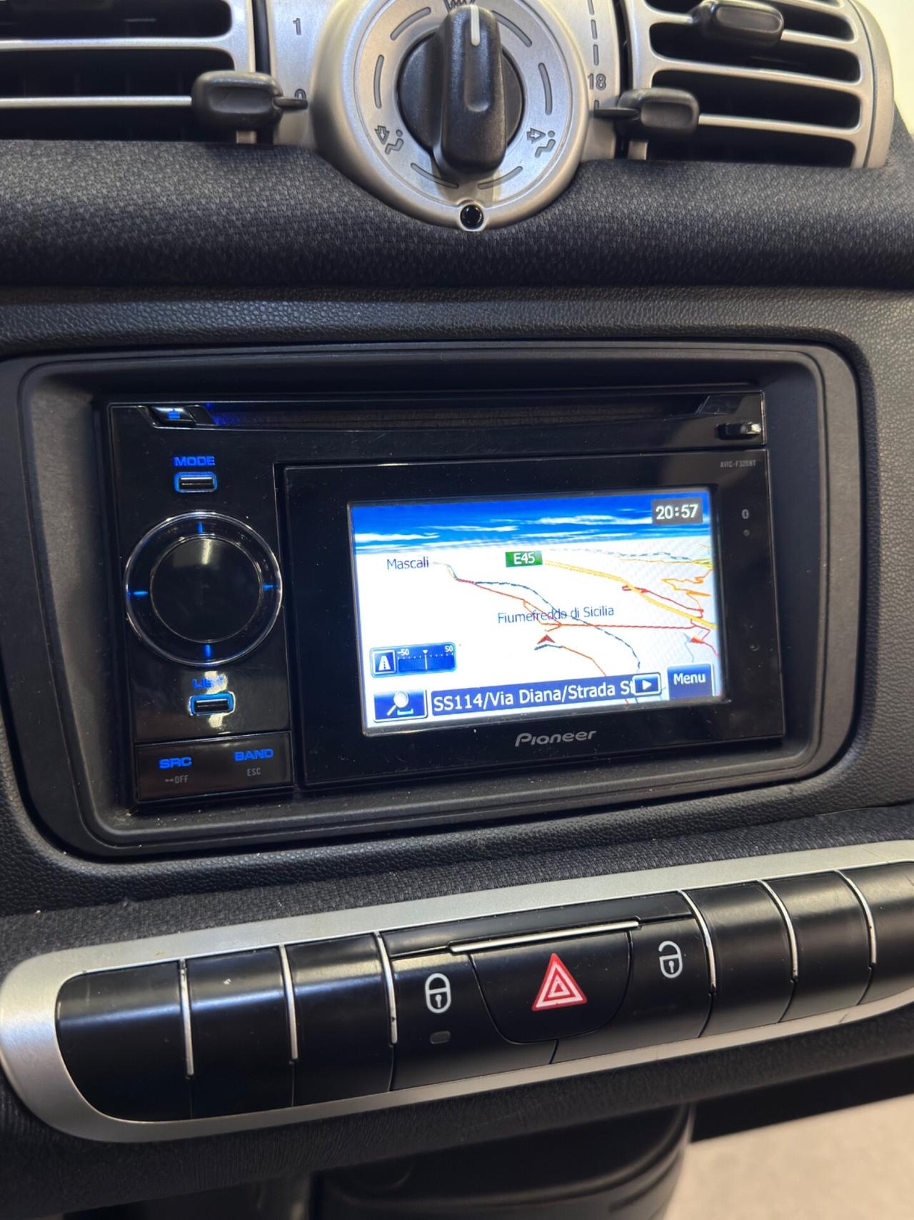 Smart ForTwo 1.0 cambio F1 - BlackTie Edition - 2010