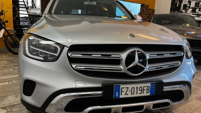 MERCEDES-BENZ GLC 220 d 4Matic Sport- PARI AL NUOVO - MOD YEAR 2020