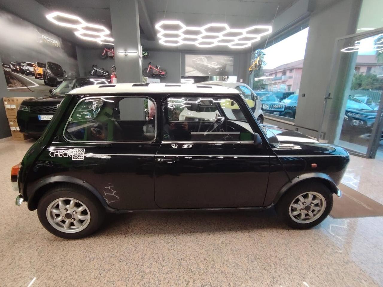 Austin Mini Checkmate