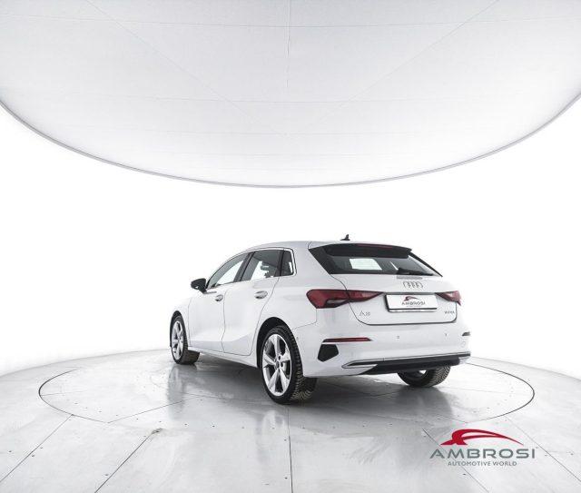 AUDI A3 30 TDI S tronic Business Advanced