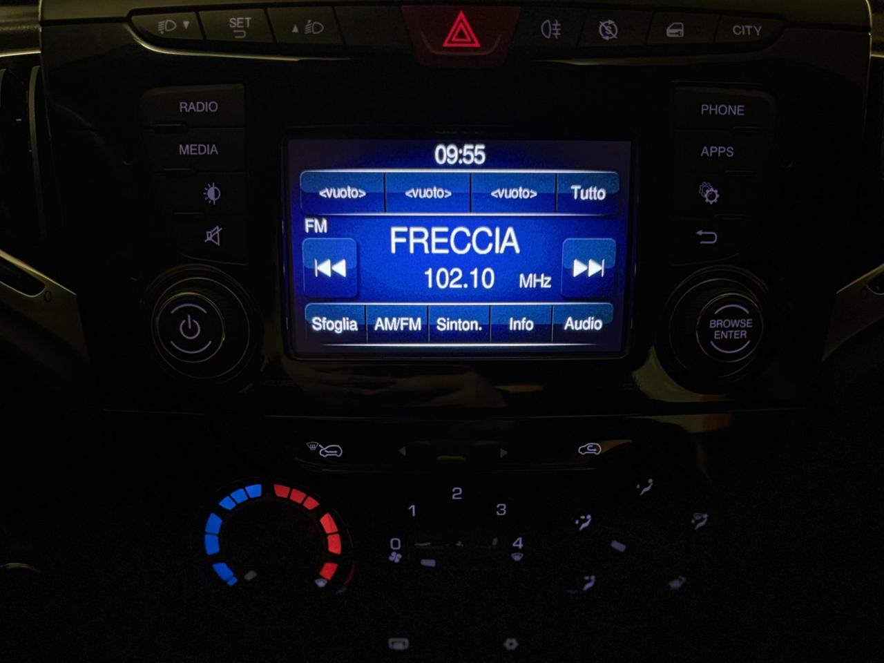 BELLISSIMA LANCIA YPSILON MTJ VERSIONE GOLD CON SOLI 50.908 KM