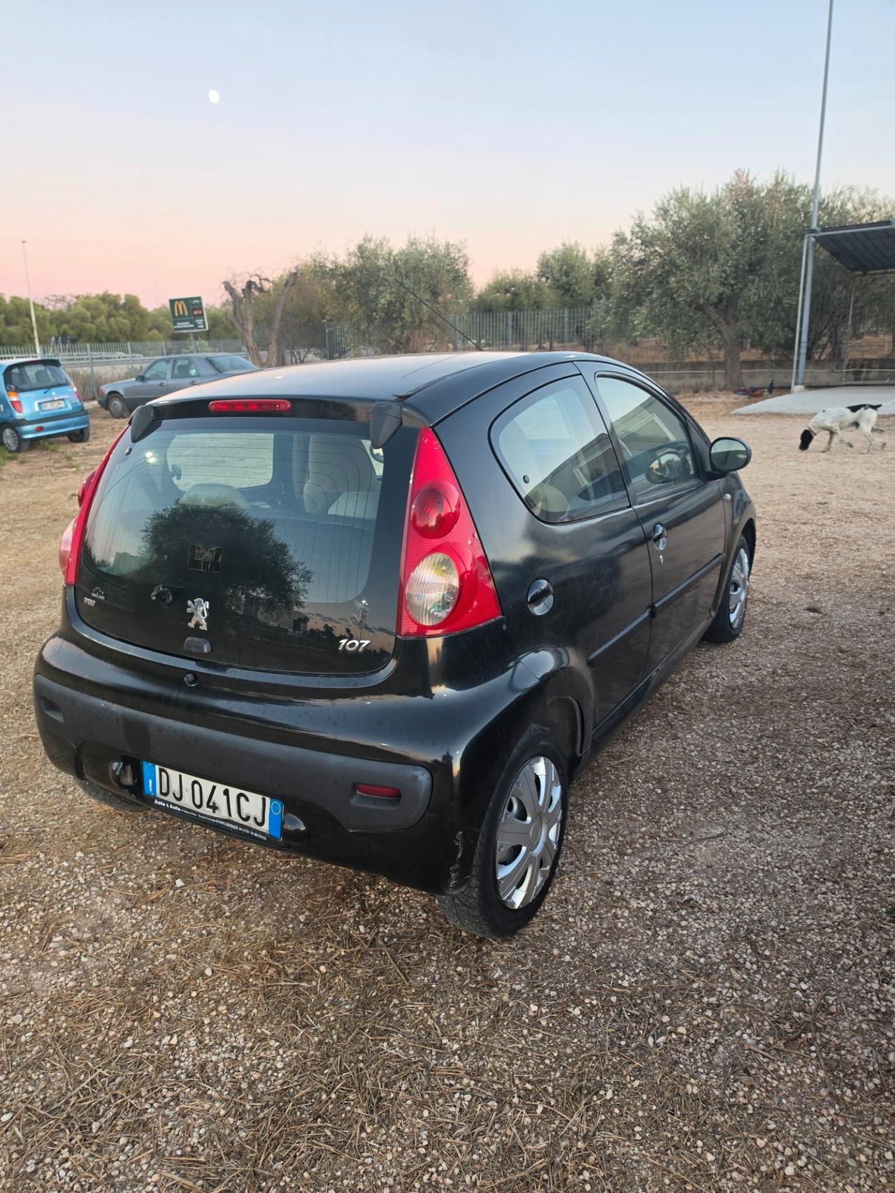 Peugeot 107 1.0 68CV 5p. Desir