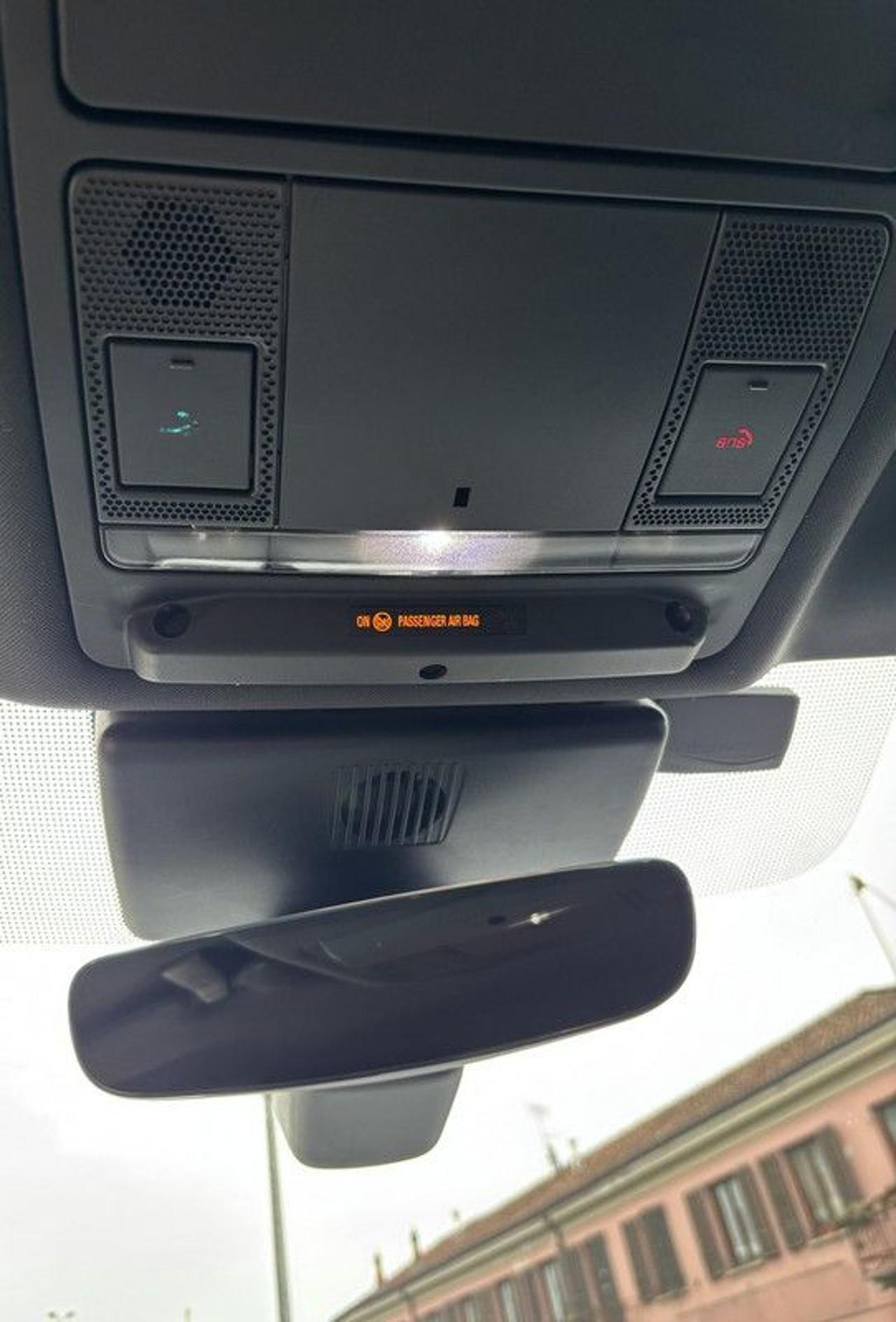 Jaguar E-Pace 2.0D 180 CV AWD aut. R-Dynamic SE