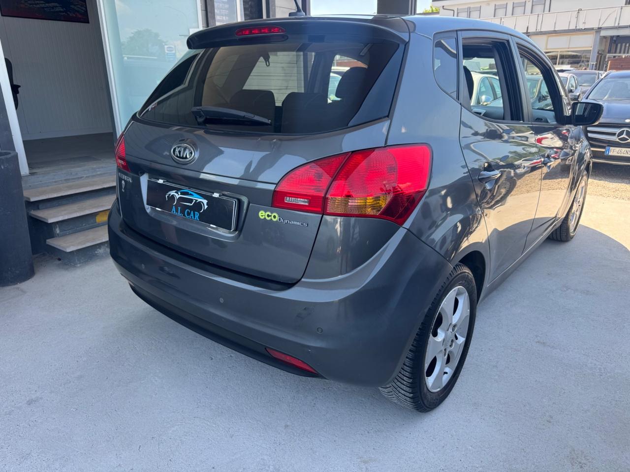 Kia Venga 1.4 CVVT Fullsky