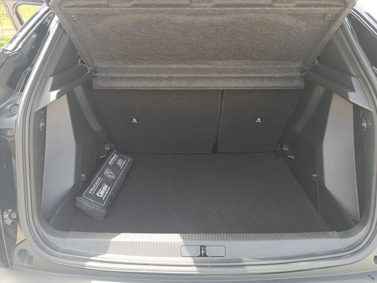 Peugeot 2008 PureTech 100 S&S Allure