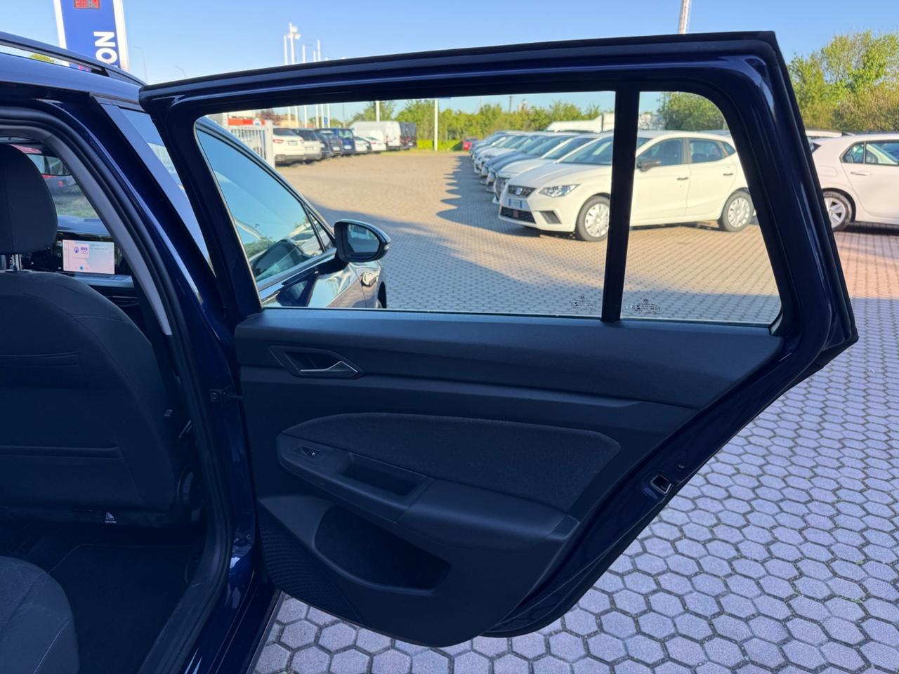 Golf Variant 2.0 TDI SCR DSG Life OK NEOPATENTATI
