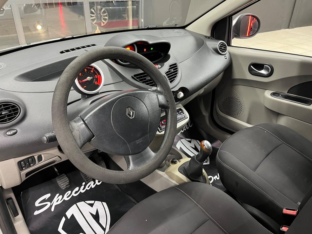 Renault Twingo 1.5 dCi 65CV Initiale OK NEOPATENTATI