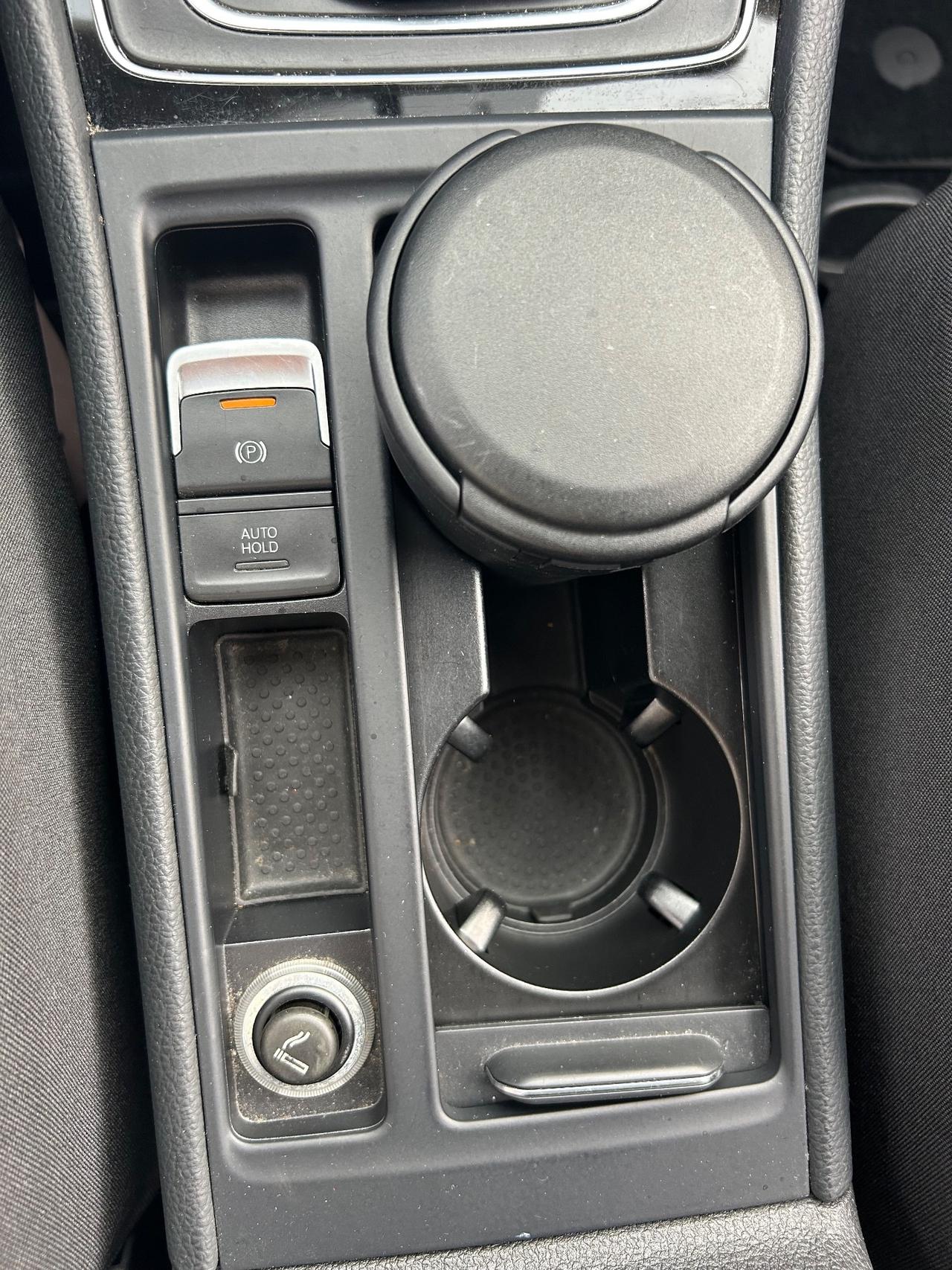 Volkswagen Golf Business 1.6 TDI DSG 5p. Highline BlueMotion Technology