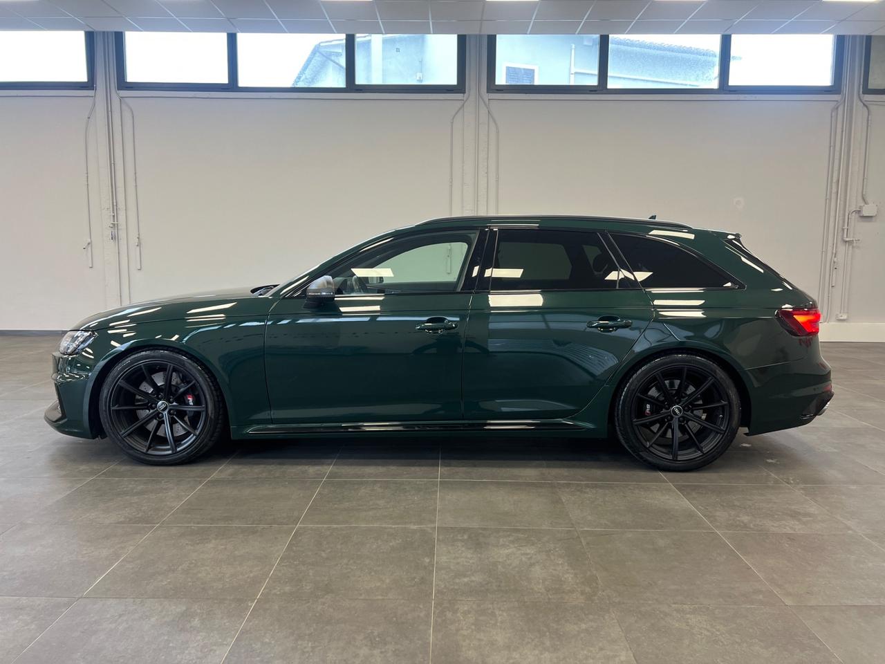 Audi A4 RS 4 Avant 2.9 TFSI quattro tiptronic