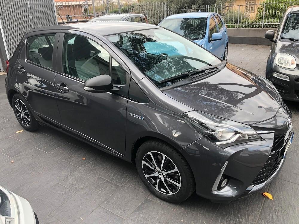 Toyota Yaris 1.5 Hybrid 5 porte Active